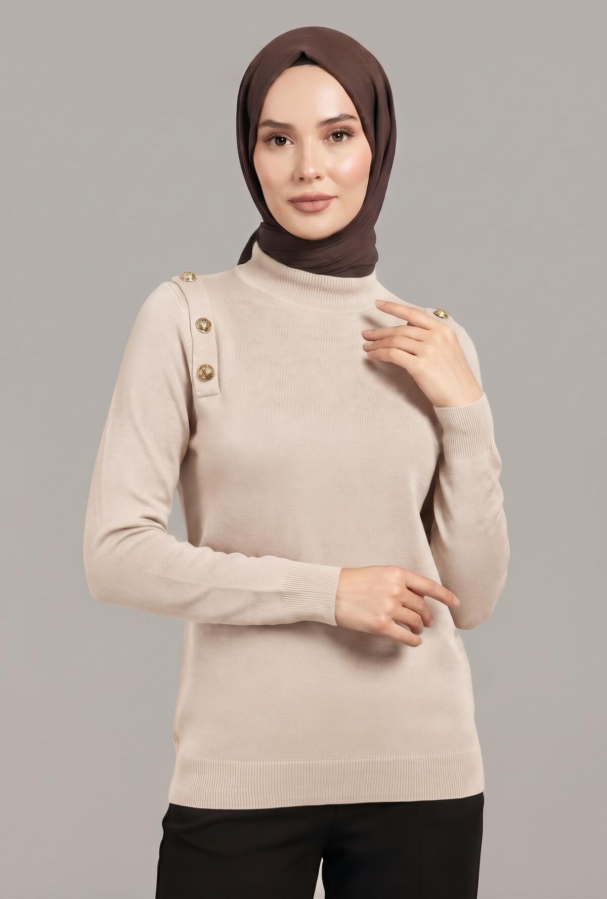 OMUZ DÜĞMELİ KAZAK