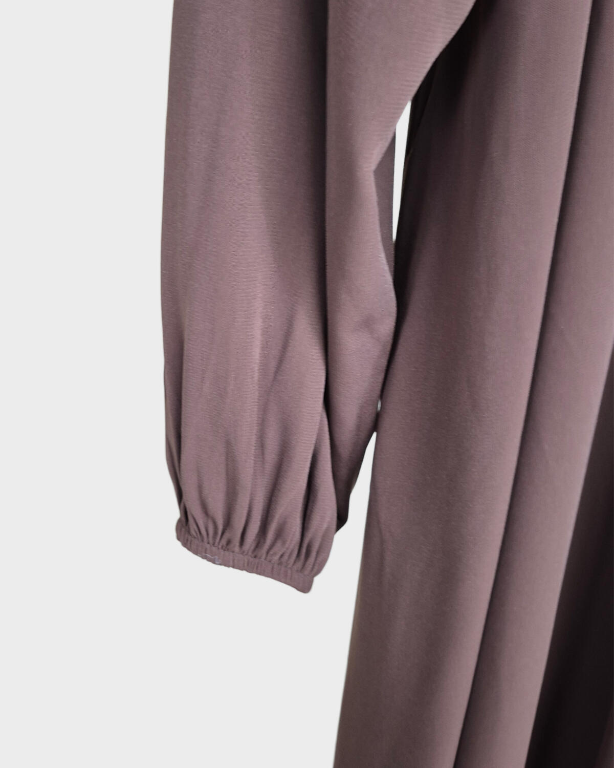 YAKA BÜZGÜLÜ RAHAT KALIP ELBİSE