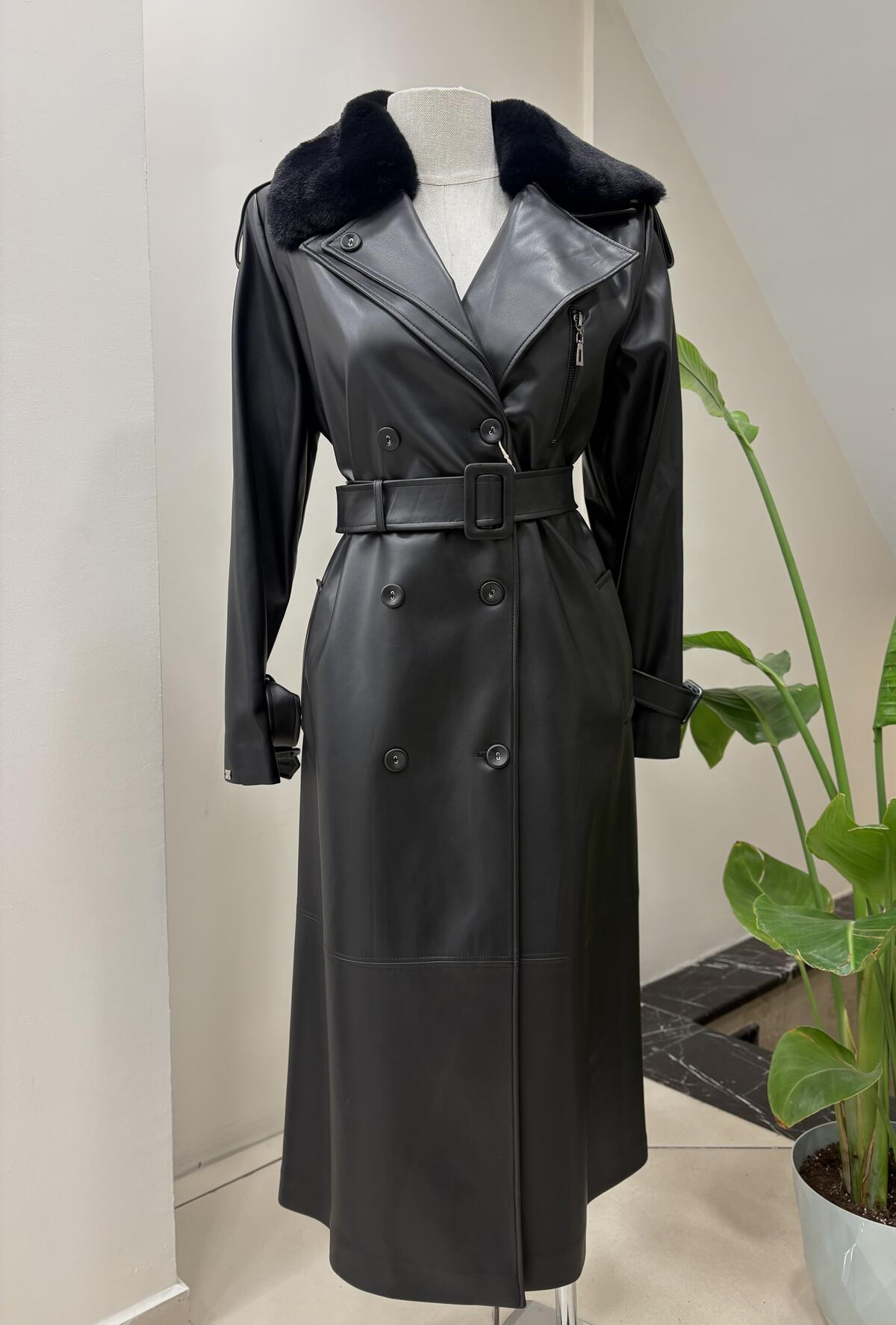 KÜRK YAKA KEMERLİ DERİ TRENÇKOT