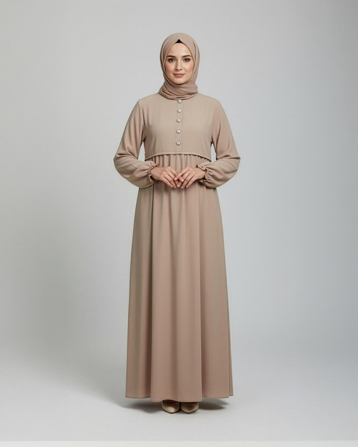 DÜZ ROBA PİLELİ İPEK ELBİSE