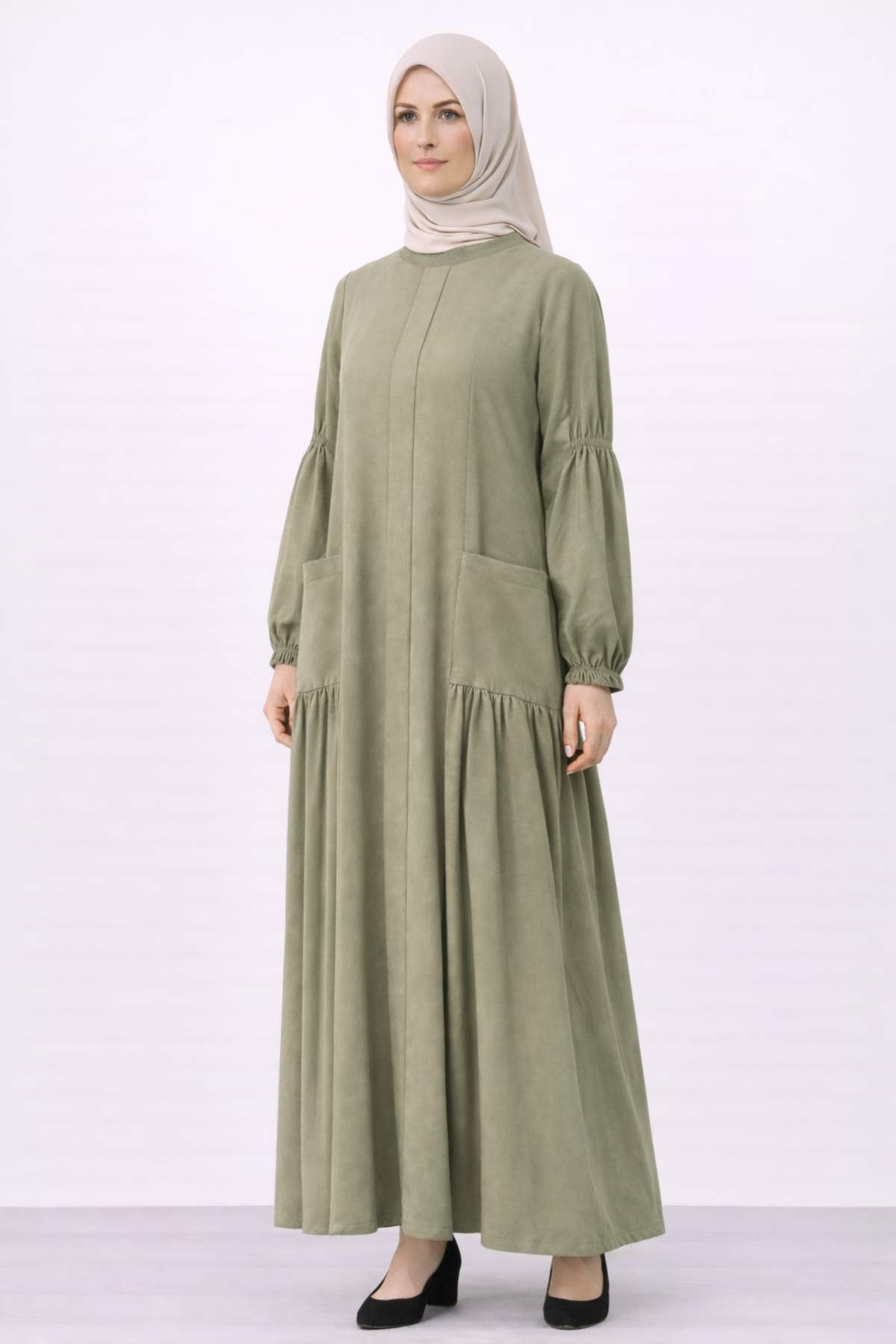 CEP DETAYLI BÜZGÜLÜ ELBİSE