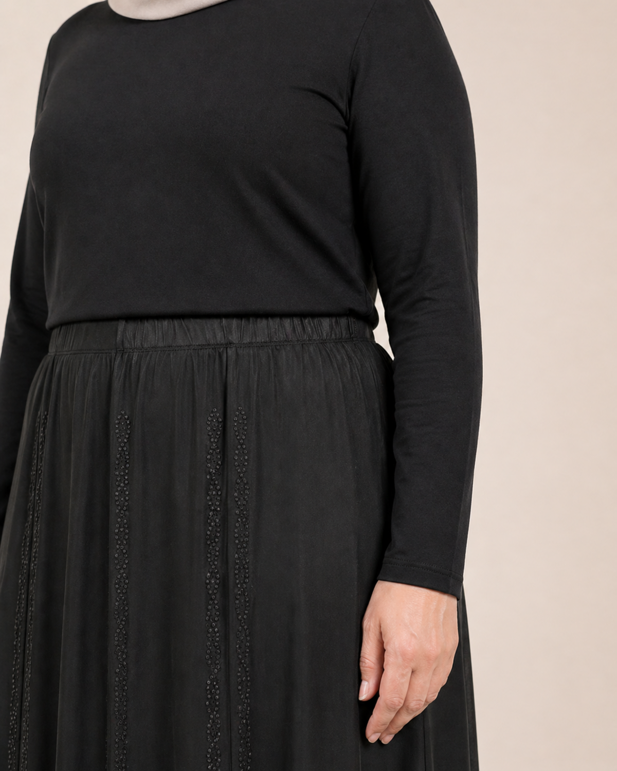 LASTİKLİ TAŞLI ETEK