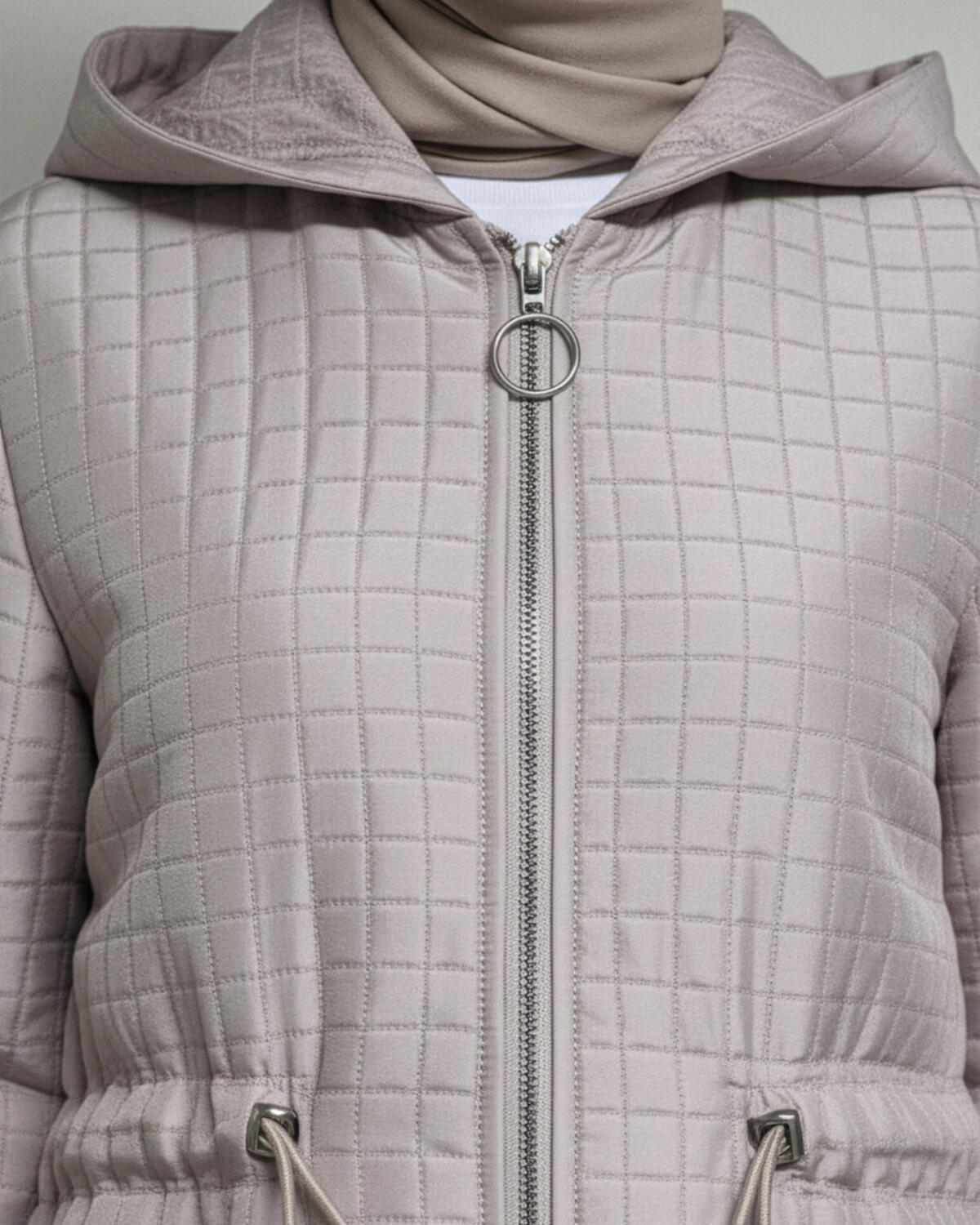 TORBA CEPLİ KAPŞONLU KISA MONT TORBA CEPLİ KAPŞONLU KISA MONT