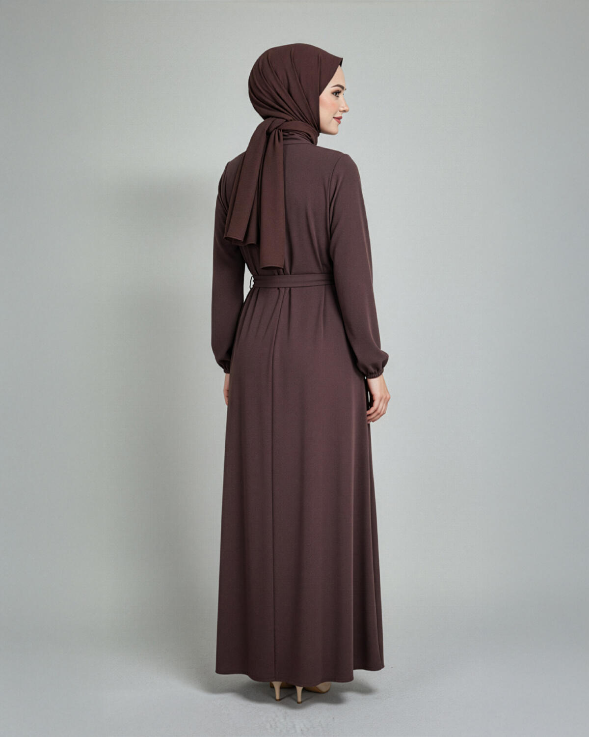 YAKA BÜZGÜLÜ RAHAT KALIP ELBİSE