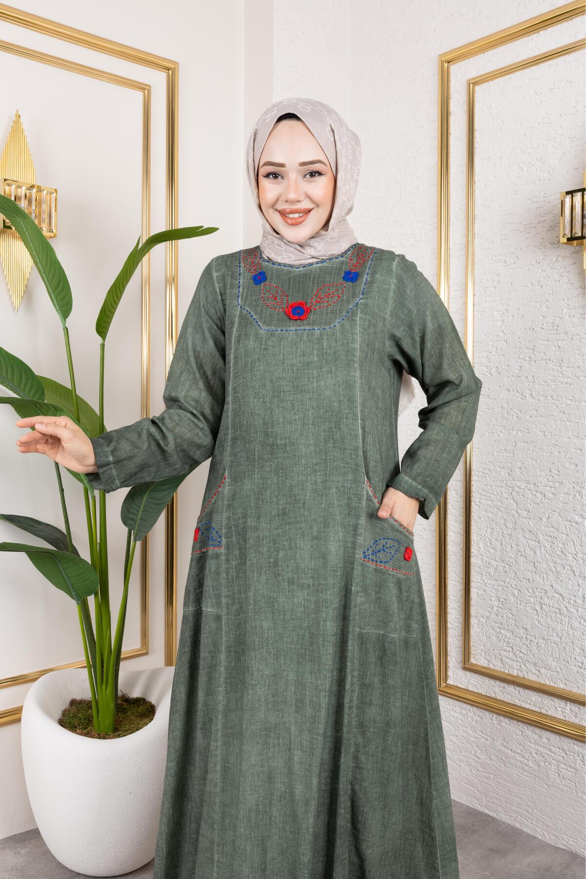 BEŞGEN DİKİŞ DETAYLI ELBİSE