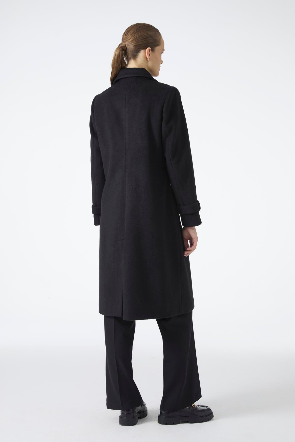 KRUVAZE YAKA ÇİFT DÜĞME KABAN