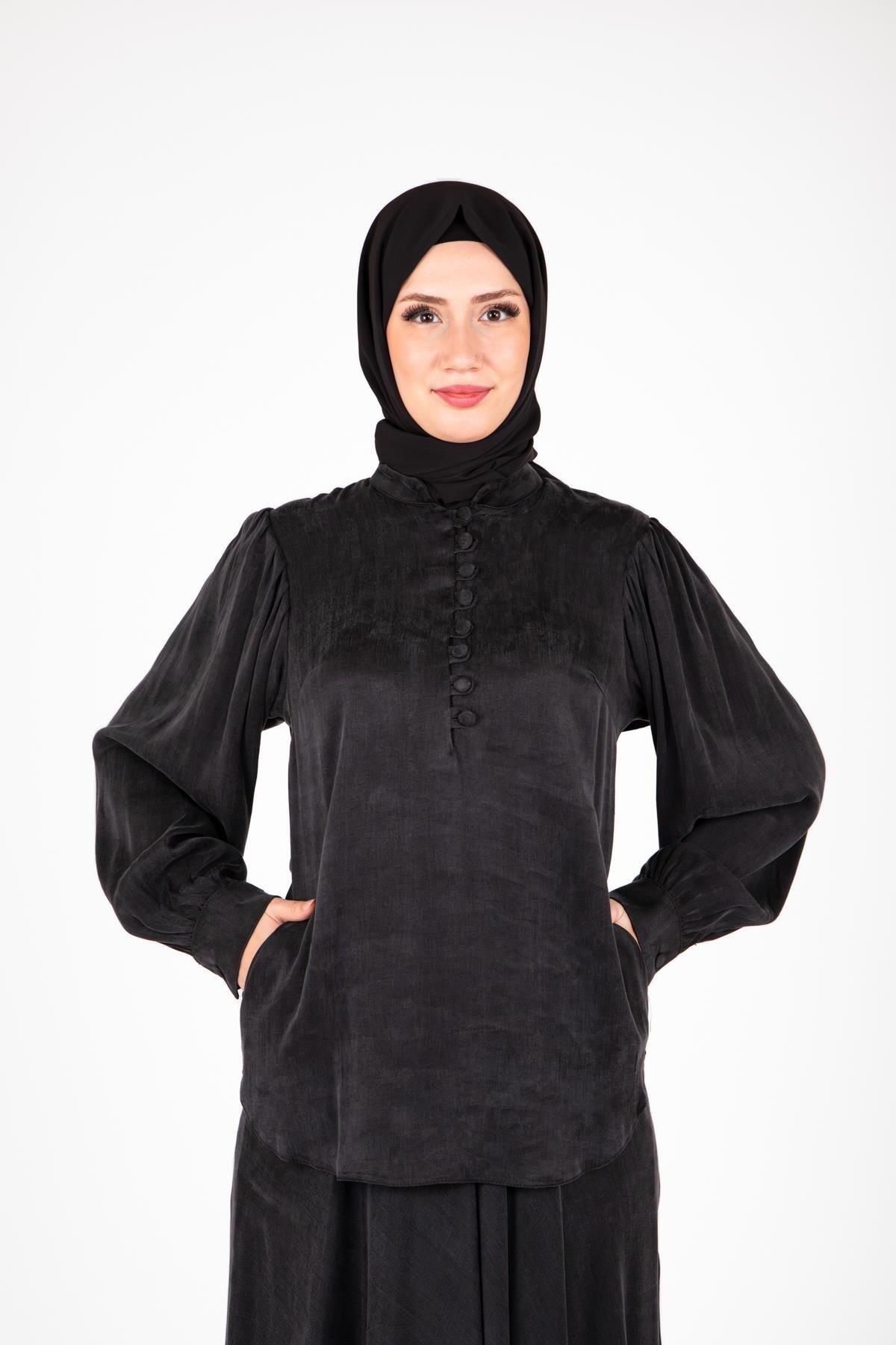 KLOŞ ETEKLİ HAKİM YAKA KUPRA TAKIM